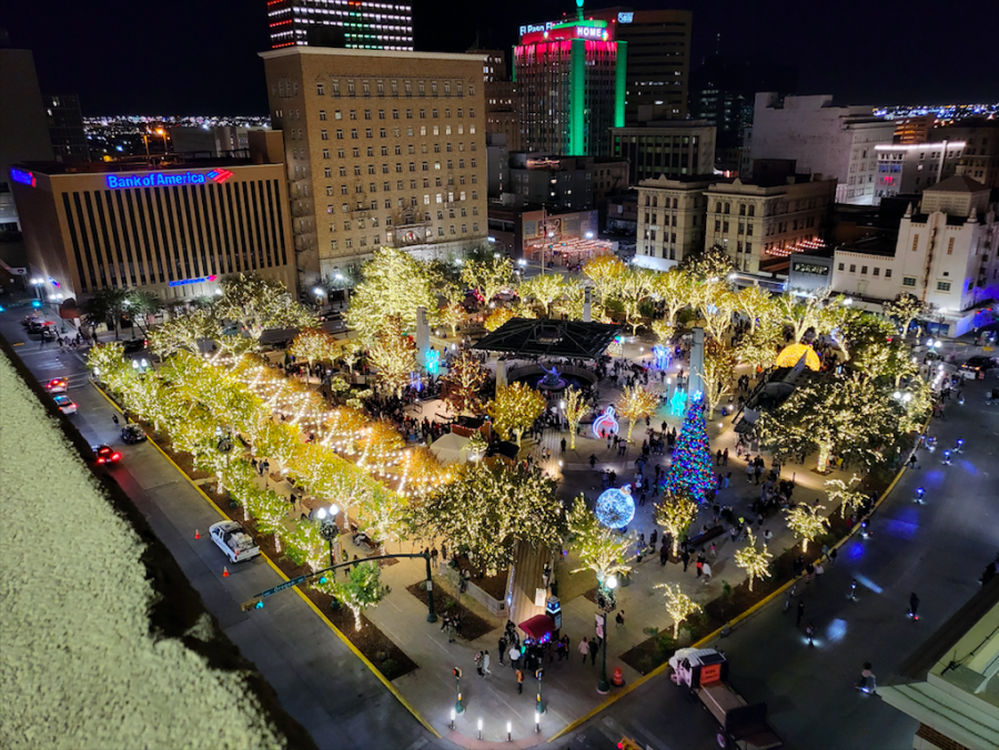 The El Paso downtown lights is a wonderful place where people visit to enjoy amazing views, great food, take stunning pictures, and experience the essence of Christmas spirit.